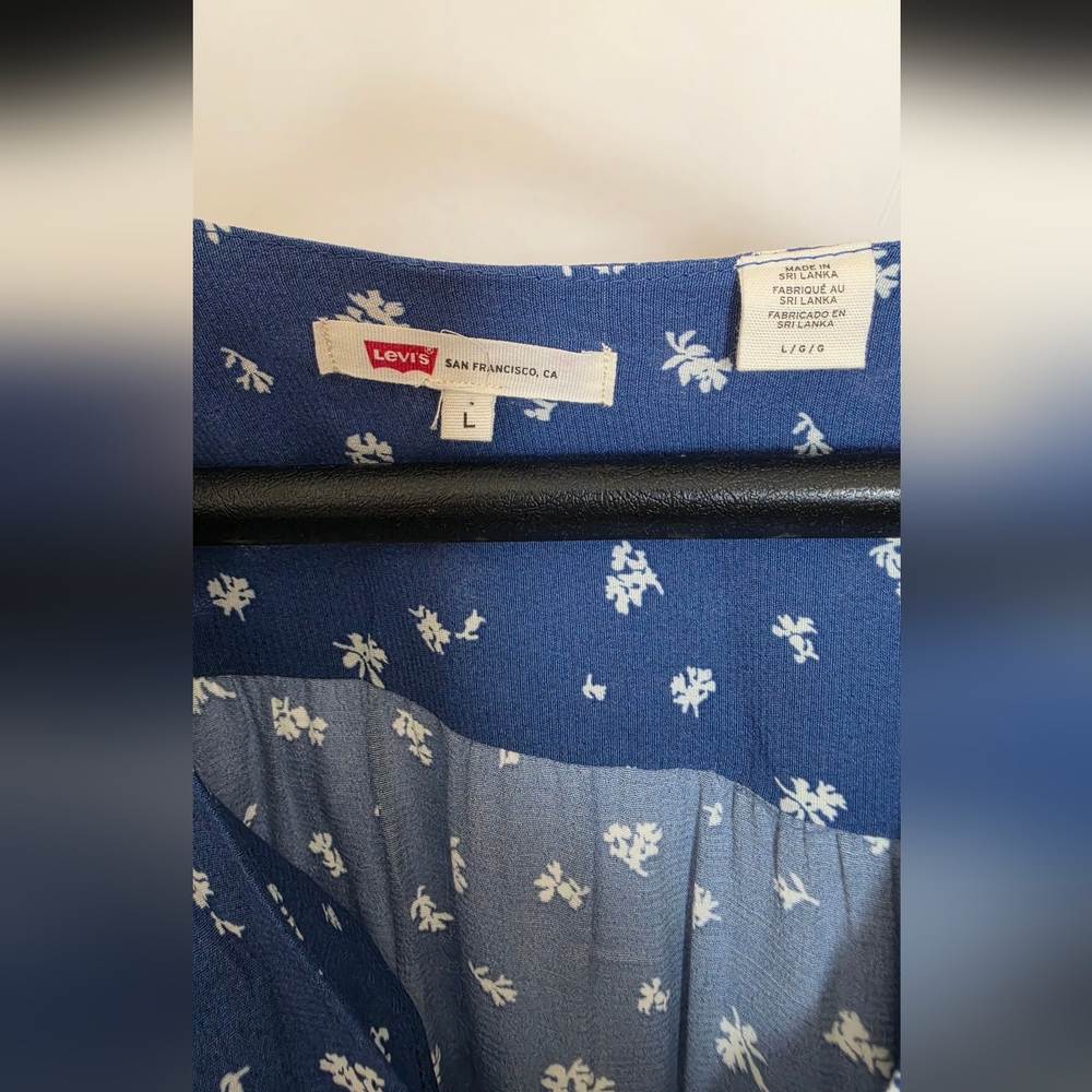 Levi's Blue Floral V-Neck Maxi Dress with Long Sleeves - Picture 2 of 3